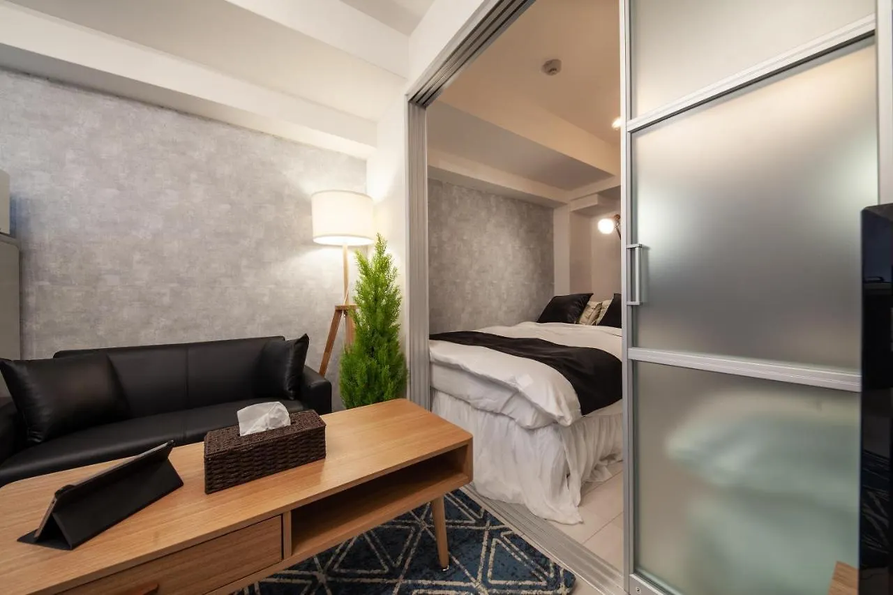 Landmark Namba Tsutenkaku Hotell Osaka Lägenhet